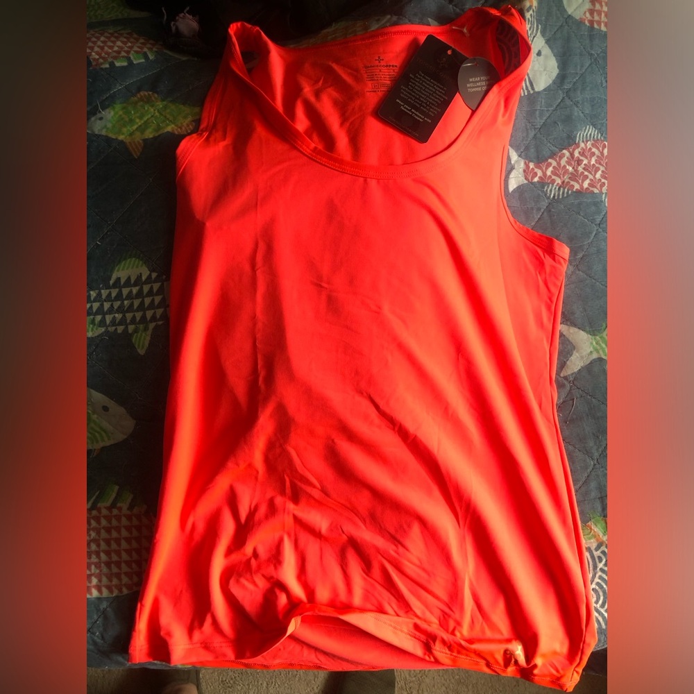 Fitted Orange Sleeveless Tank Top